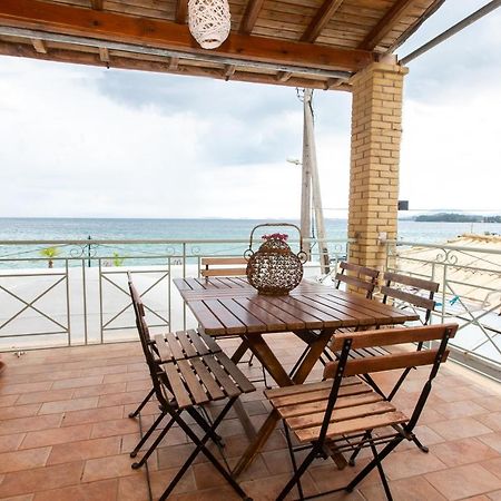 Seaview Stone Apartment In Ipsos Beach Eksteriør billede