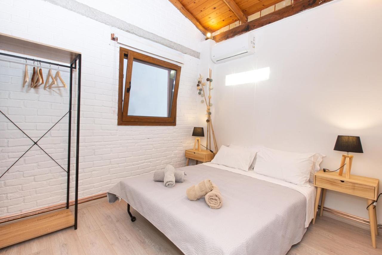 Seaview Stone Apartment In Ipsos Beach Eksteriør billede